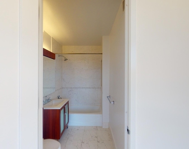 775 Columbus Ave - Photo Thumbnail 3