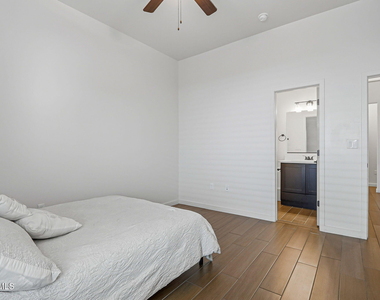 244 Farnborough Street - Photo Thumbnail 18