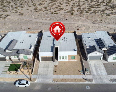 244 Farnborough Street - Photo Thumbnail 43