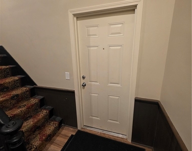 807-13 N Salina Street - Photo Thumbnail 15