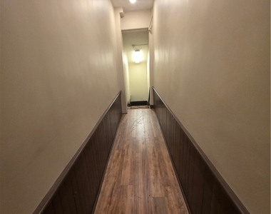 807-13 N Salina Street - Photo Thumbnail 6
