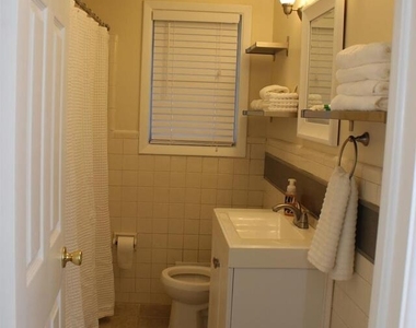 1260 Woodland Avenue - Photo Thumbnail 9