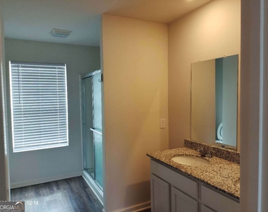 522 Pemberton Street - Photo Thumbnail 9