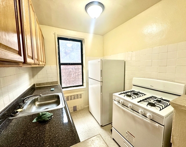 89-29 163rd Street - Photo Thumbnail 8