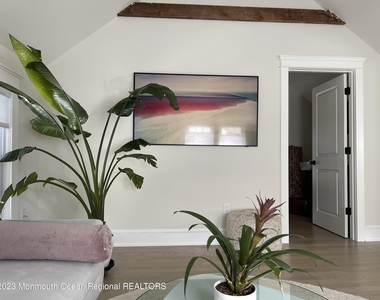 2112 Edgewood Place - Photo Thumbnail 19