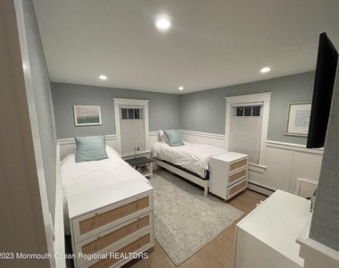 2112 Edgewood Place - Photo Thumbnail 11