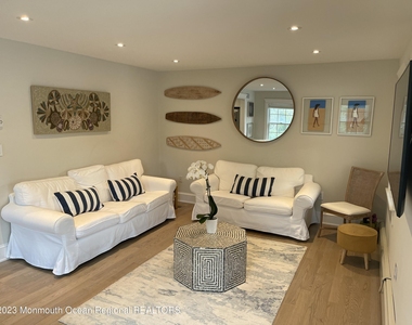 2112 Edgewood Place - Photo Thumbnail 20