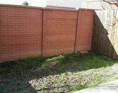 724 Bluebonnet Drive - Photo Thumbnail 26