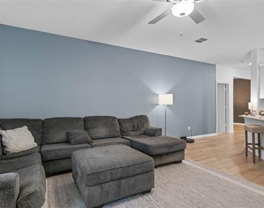 8716 Whistling Duck Drive - Photo Thumbnail 10