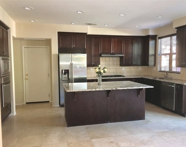 68 Cienega - Photo Thumbnail 10