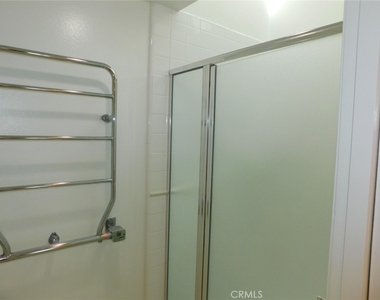 7 Lakeview - Photo Thumbnail 39