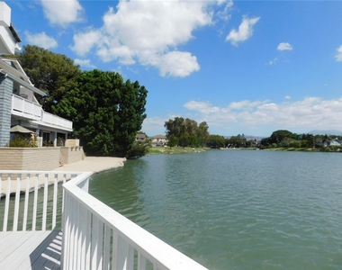 7 Lakeview - Photo Thumbnail 48