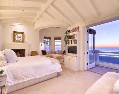 2720 Ocean Front - Photo Thumbnail 20