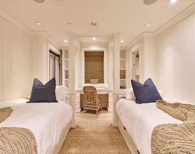 2720 Ocean Front - Photo Thumbnail 24