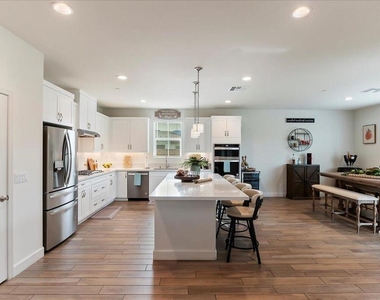 58179 Aragon Way - Photo Thumbnail 2