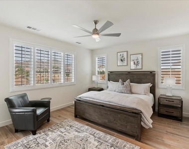 58179 Aragon Way - Photo Thumbnail 10