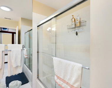 101 Avellino Circle - Photo Thumbnail 18