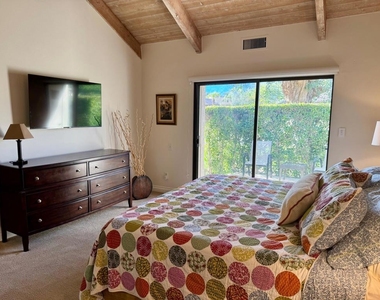310 Forest Hills Drive - Photo Thumbnail 29