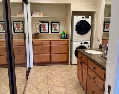 310 Forest Hills Drive - Photo Thumbnail 31