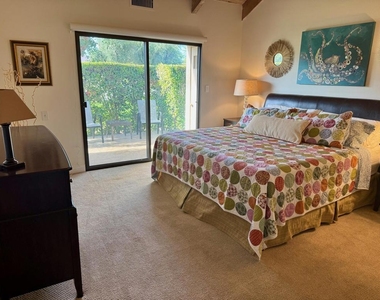 310 Forest Hills Drive - Photo Thumbnail 26