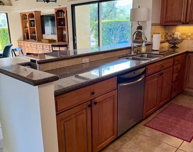310 Forest Hills Drive - Photo Thumbnail 20