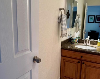 310 Forest Hills Drive - Photo Thumbnail 39