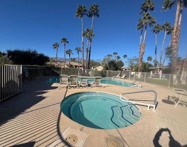 310 Forest Hills Drive - Photo Thumbnail 7