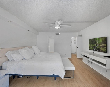 3200 S Ocean Boulevard - Photo Thumbnail 2