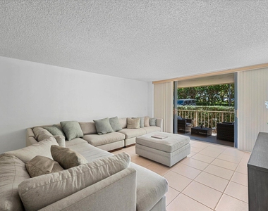 3200 S Ocean Boulevard - Photo Thumbnail 7