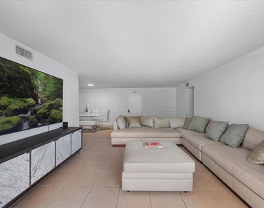 3200 S Ocean Boulevard - Photo Thumbnail 1