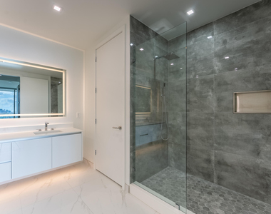 220 Lake Shore Drive - Photo Thumbnail 19