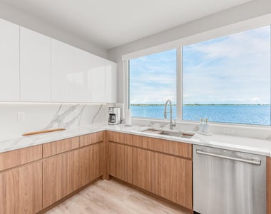 41 Sw Seminole Street - Photo Thumbnail 9