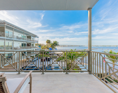 41 Sw Seminole Street - Photo Thumbnail 14