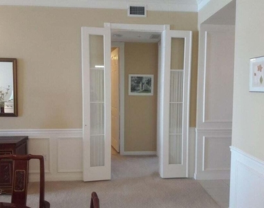 4 Harbour Isle Drive E - Photo Thumbnail 5