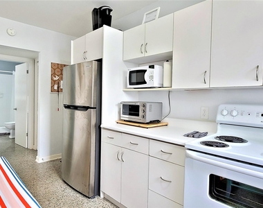 403 32nd Street - Photo Thumbnail 8