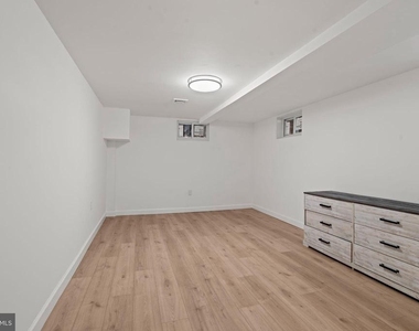 209 Front Street - Photo Thumbnail 22
