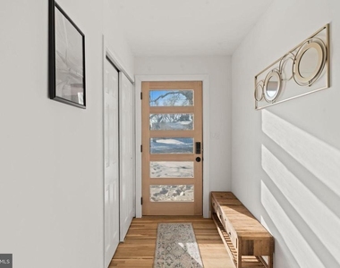209 Front Street - Photo Thumbnail 3