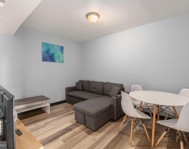 1619 Butler Street Se - Photo Thumbnail 2