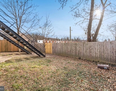 1619 Butler Street Se - Photo Thumbnail 17