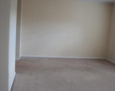 2057 38th Street Se - Photo Thumbnail 15
