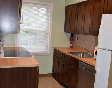 2057 38th Street Se - Photo Thumbnail 8