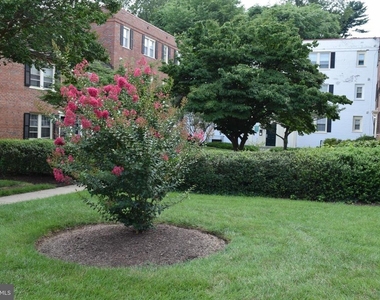 2057 38th Street Se - Photo Thumbnail 4