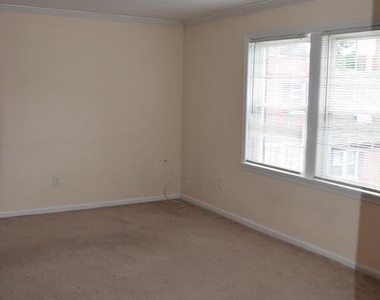 2057 38th Street Se - Photo Thumbnail 14