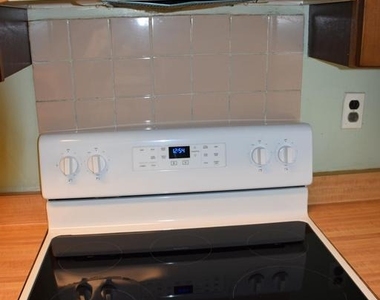 2057 38th Street Se - Photo Thumbnail 11