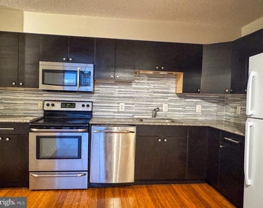 2141 P Street Nw - Photo Thumbnail 3