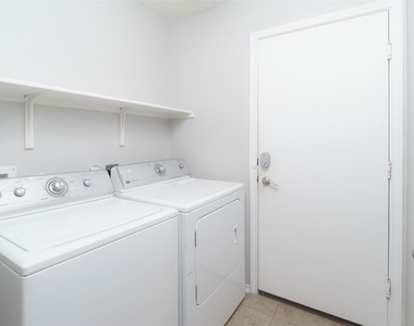 11221 Kirkland Hill Path - Photo Thumbnail 15