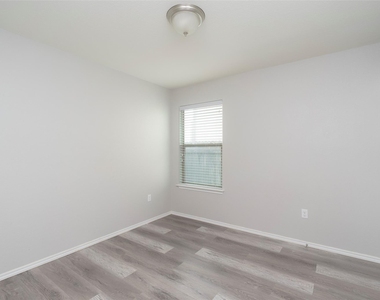 11221 Kirkland Hill Path - Photo Thumbnail 10