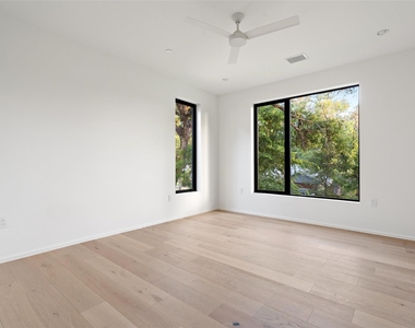 2704 Mountain Laurel Dr - Photo Thumbnail 26