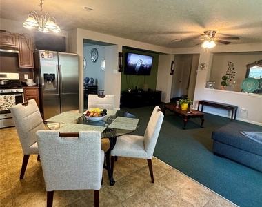 7130 Liberty Creek Trail - Photo Thumbnail 5