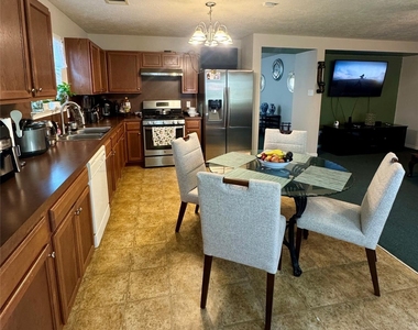 7130 Liberty Creek Trail - Photo Thumbnail 4